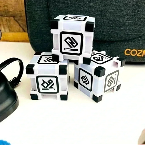 Anki Cozmo Educational Interactive Toy Robot - Picture 5 of 12